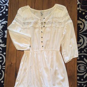 White Embroidered 3/4 Sleeve Dress